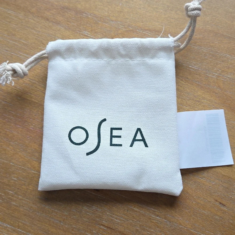 OSEA Malibu Lip Oil Key Chain & Organic Pouch - Picture 4 of 10